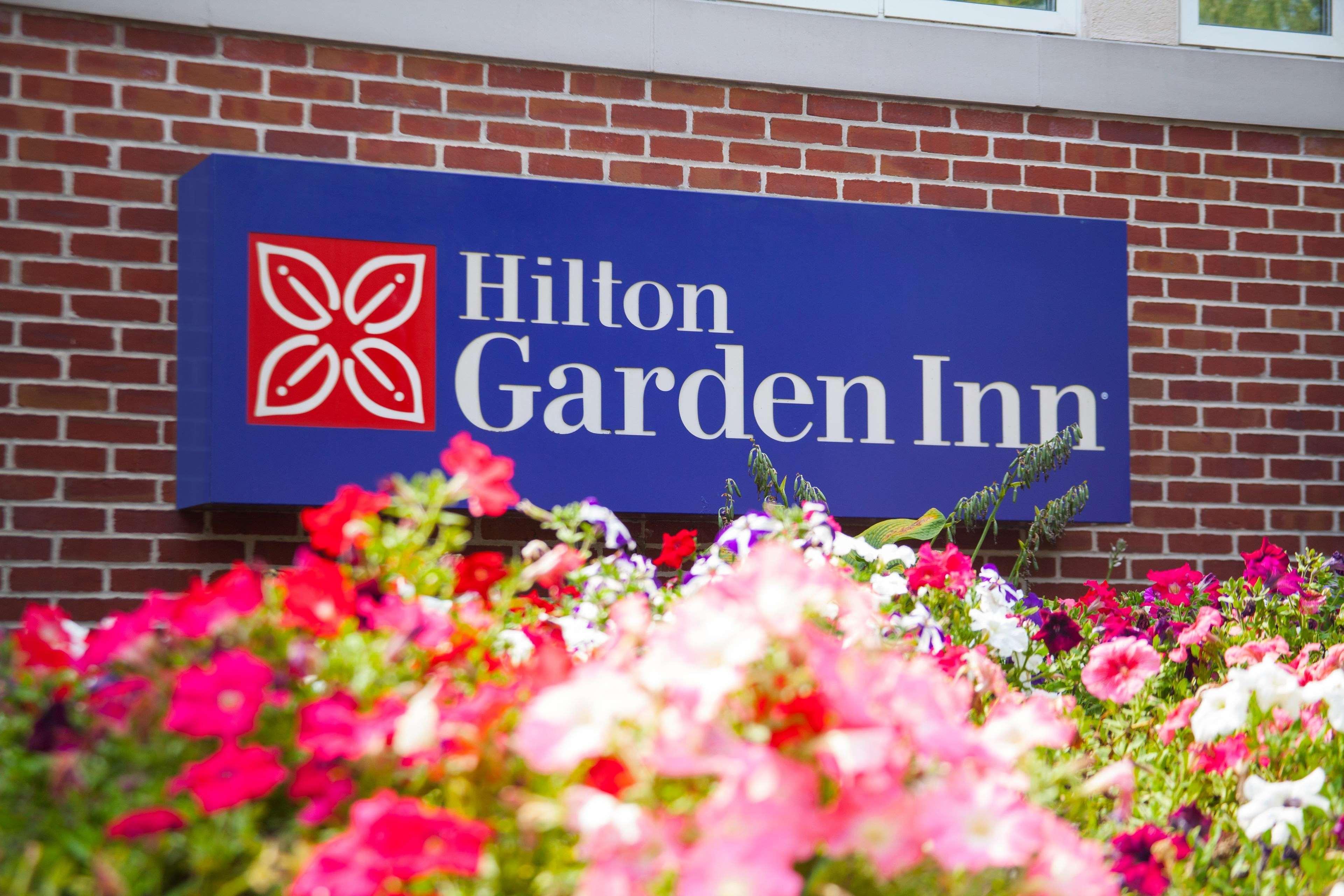 Hilton Garden Inn Lancaster Exterior photo