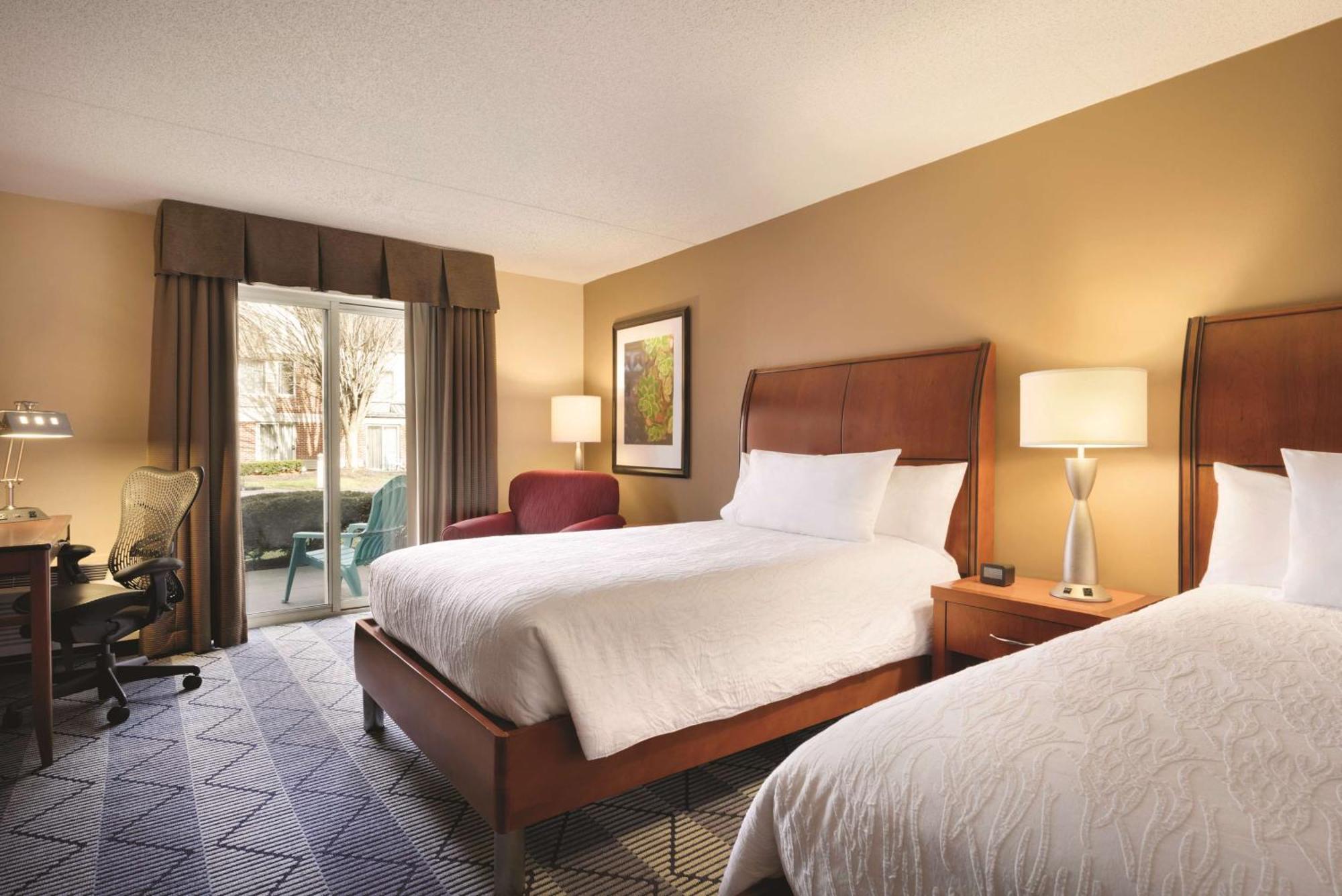 Hilton Garden Inn Lancaster Exterior photo